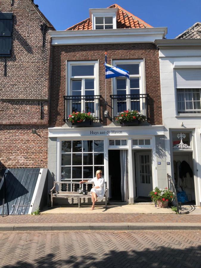 Huys Aan De Haven Hotel Zierikzee Eksteriør billede