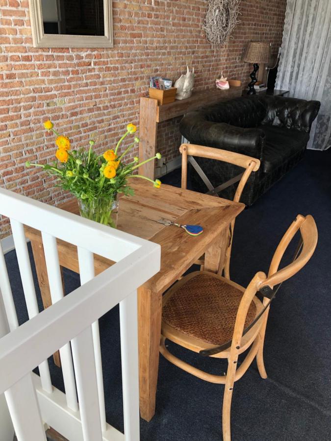 Huys Aan De Haven Hotel Zierikzee Eksteriør billede